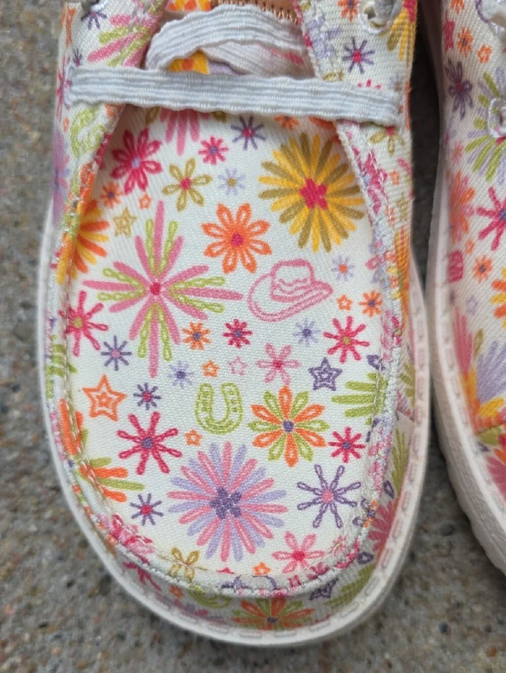 Hey Dude Wendy Y Western Cowgirl Pink Multi Floral Size Youth 3